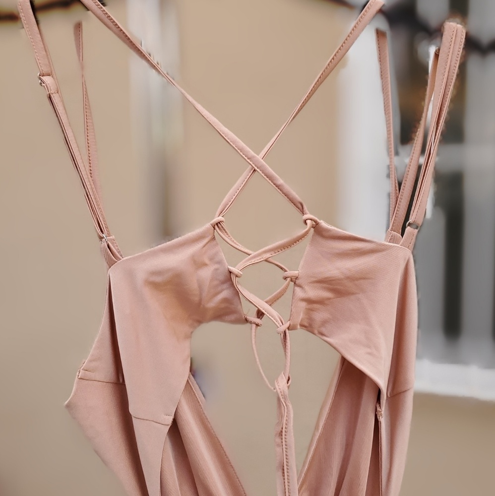 Fashion Nova Surplice Plunging V-Neckline Dress - Picture 6 of 8